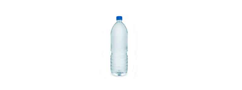Ideas para reciclar 4-Regadera con una botella plástica