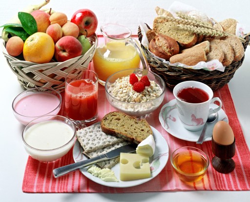 En este momento estás viendo ¿Cómo debe ser un desayuno saludable?